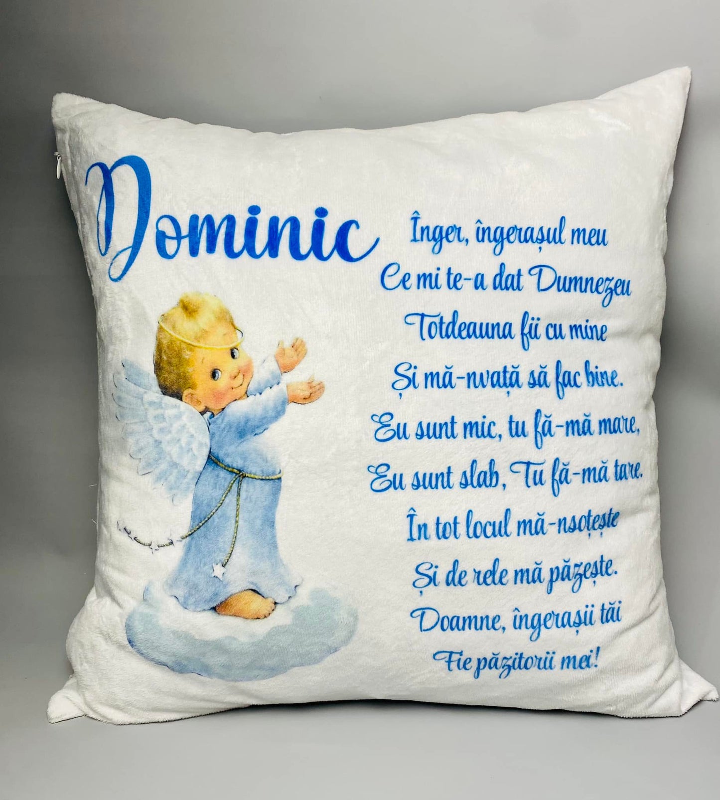 Pernă cu nume și rugăciunea Îngerașul - băiețel