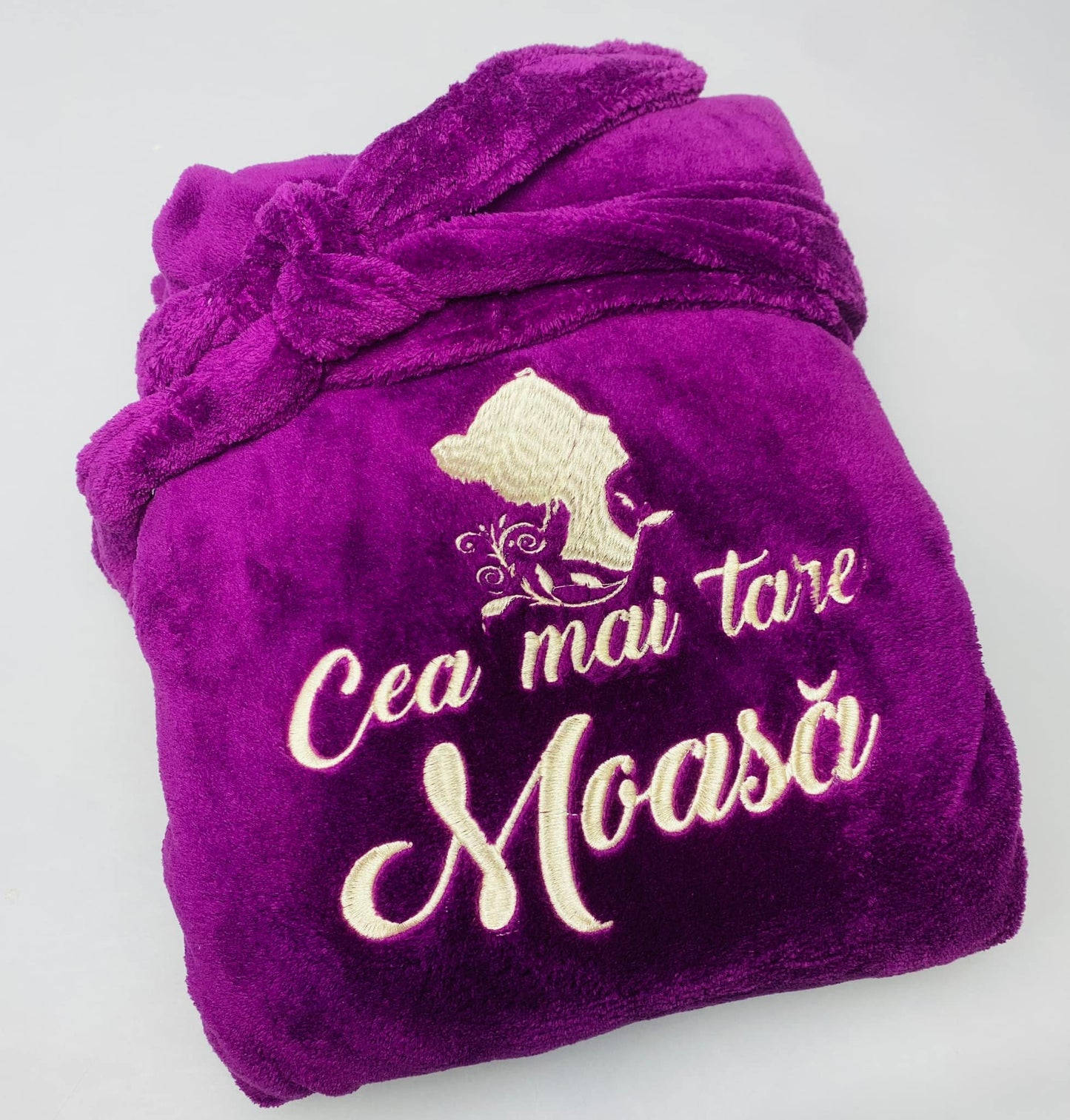 Halat de baie brodat - pentru damă