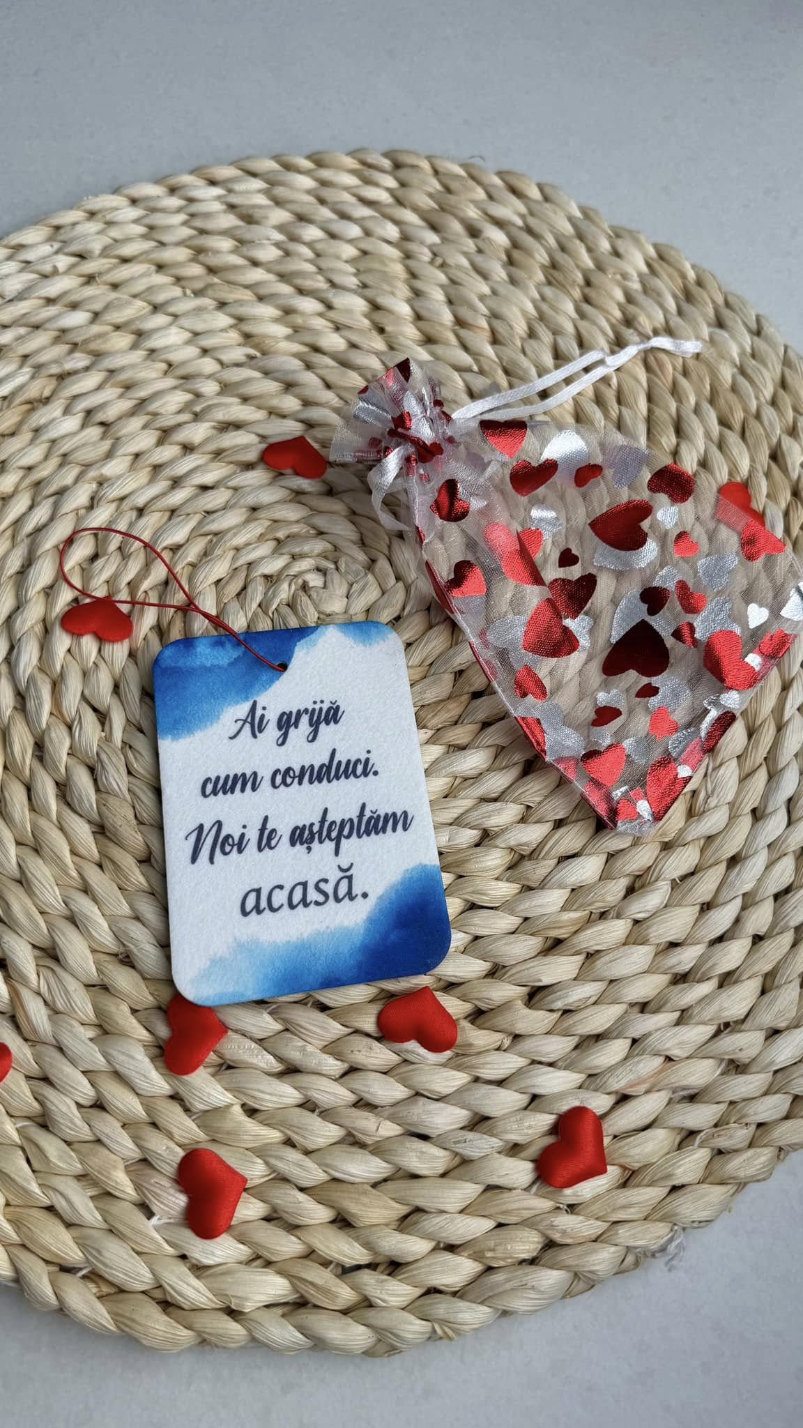 Odorizant auto personalizat – poză și mesaj