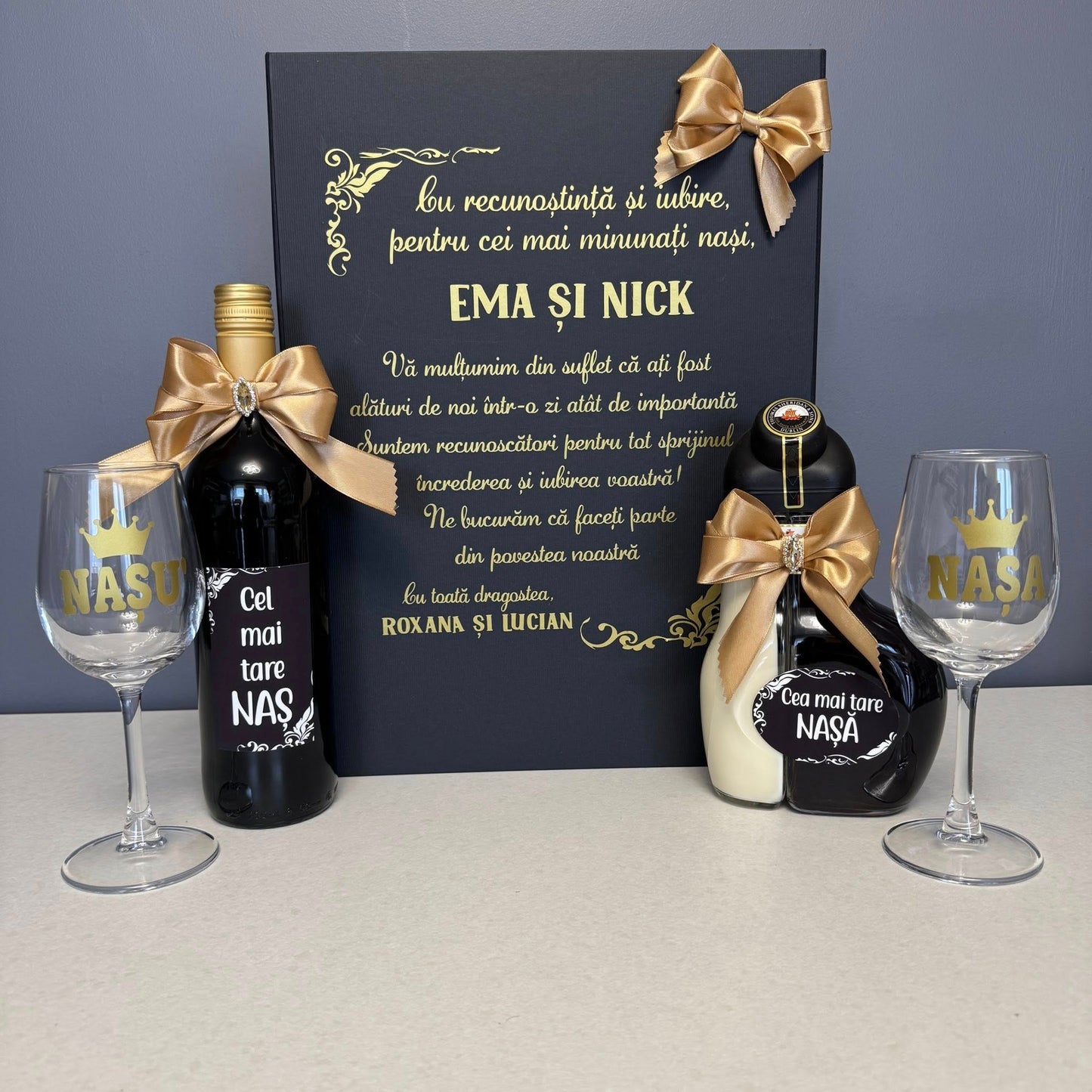 Cutie nași Vin & Sheidans