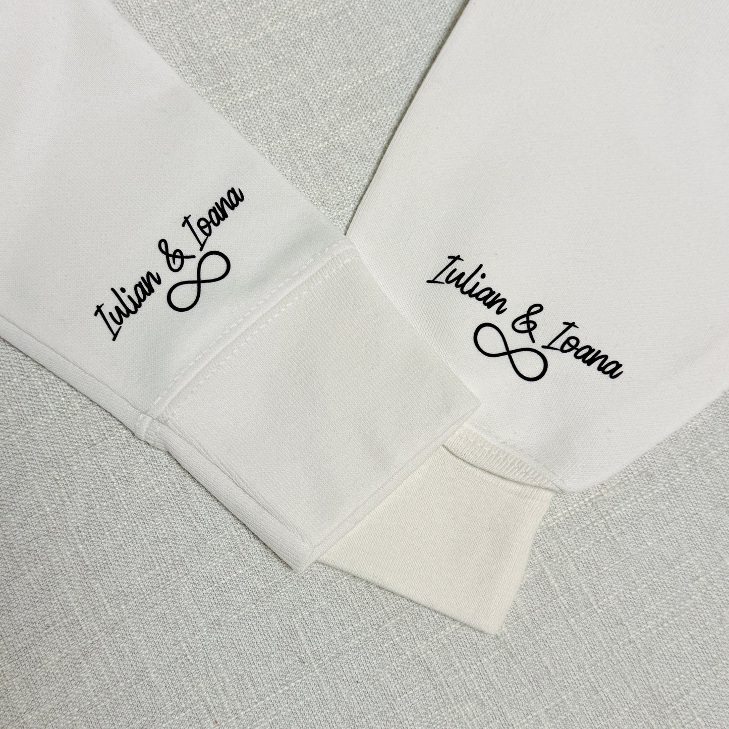 Set hanorace pentru cuplu – “Strong Together”