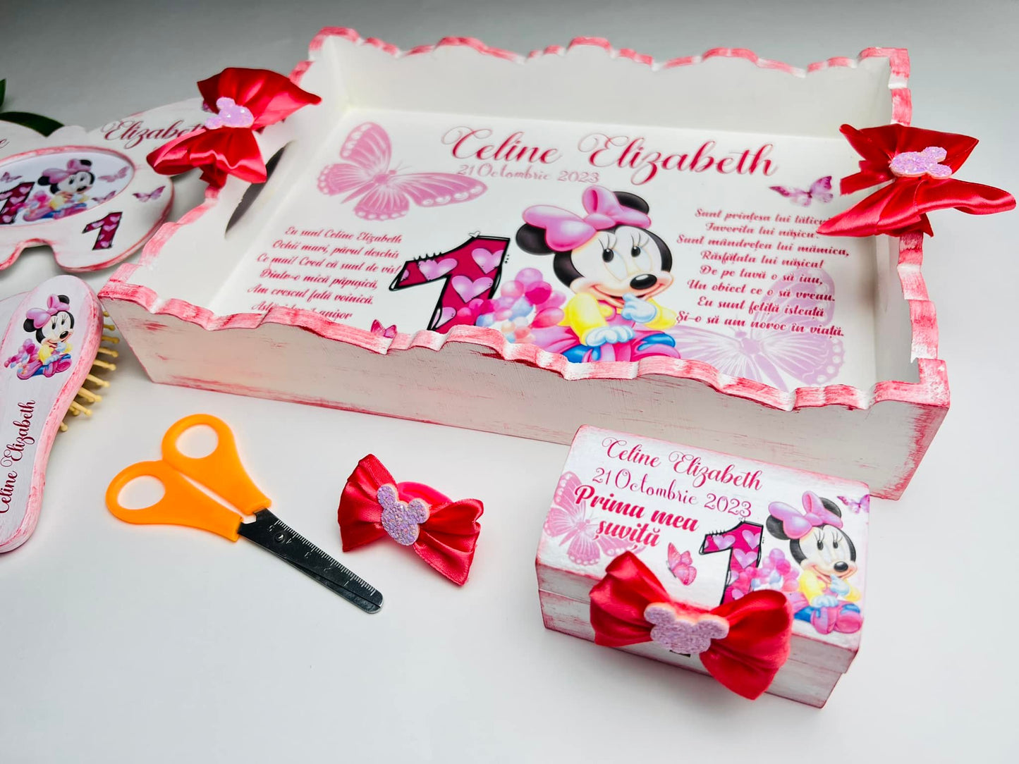 Set tăierea moțului "Minnie Celine"