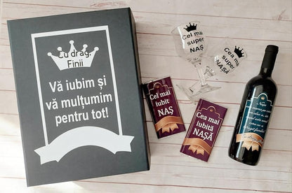 Cutie vin nași "Cu drag din partea finuței/finuțului"