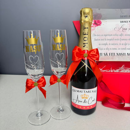 Cutie Moet "Vreți să fiți nașii noștri"