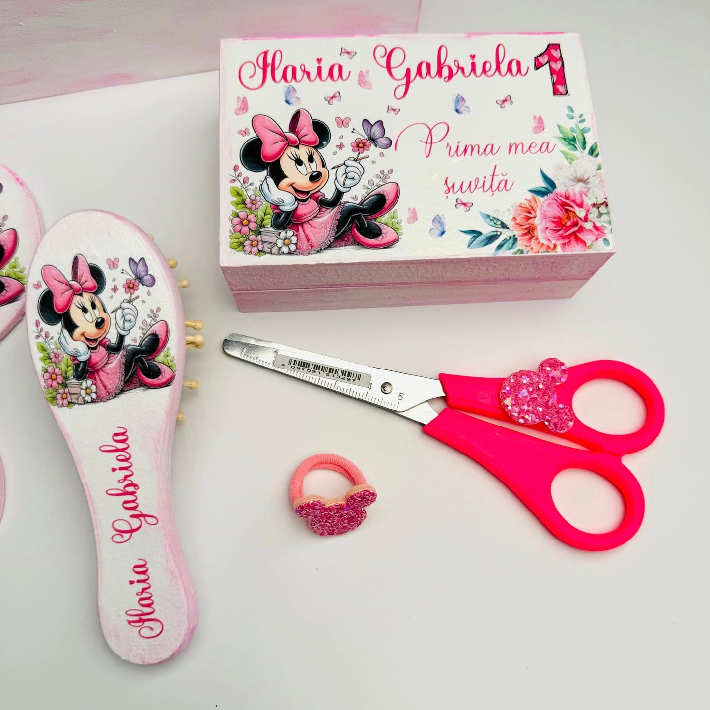 Set tăierea moțului "Minnie Ilaria"