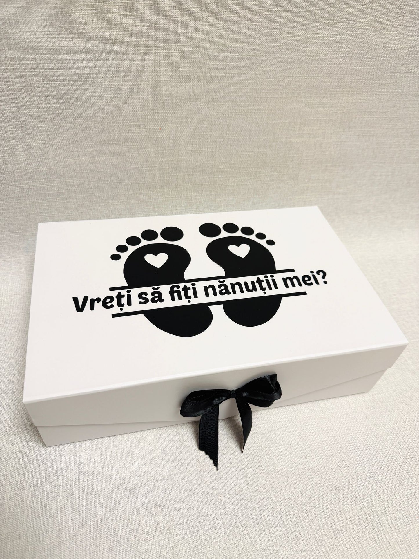 Cutie vin alb "Vreți să fiți nănuții mei"