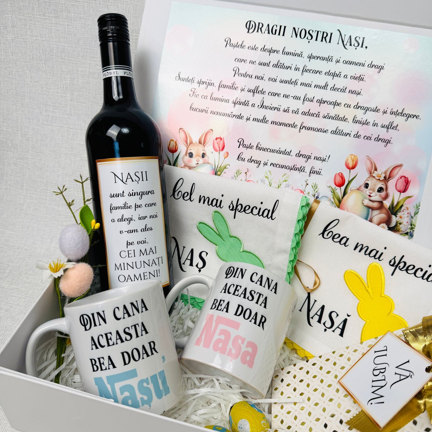 Cutie pentru nași cu vin, 2 căni, 2 prosoape și ciocolată - tematica Paște