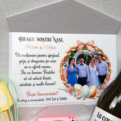 Cutie pentru nași cu vin, set spatulă+tel și bomboane - tematica Paște