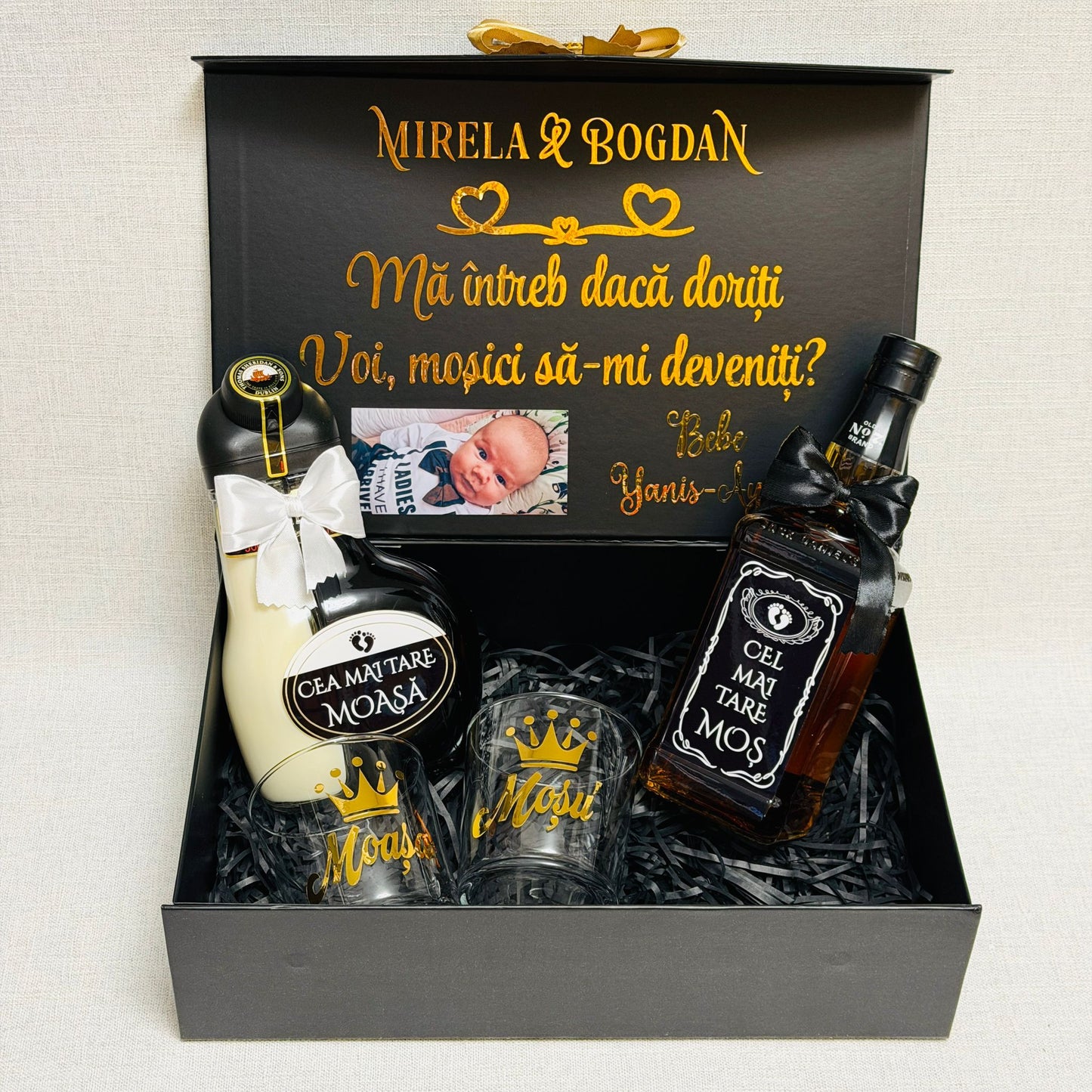 Set cu poza, Jack Daniels și Sheidans "Vreți să fiți moșicii mei"